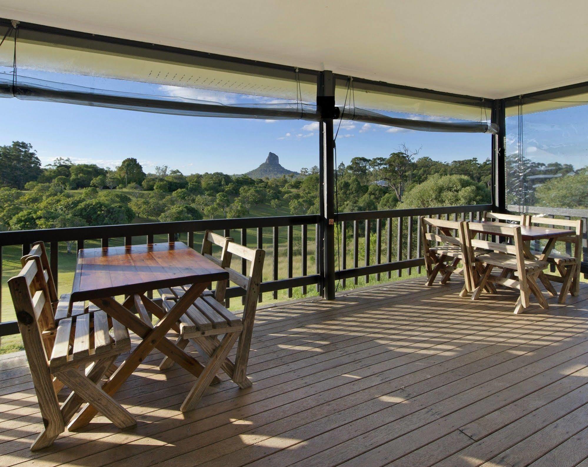 Glass On Glasshouse Glass House Mountains Ngoại thất bức ảnh